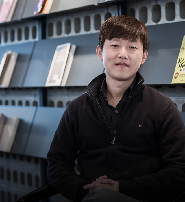 윤석 사진